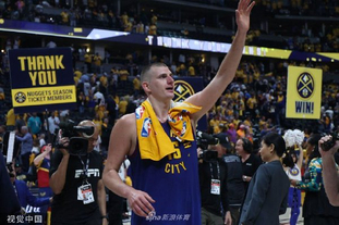 中超历年冠军回顾：深圳健力宝夺元年冠军，海港完成三连冠（回望中超冠军史：元年深圳健力宝称王，海港成就三连霸）