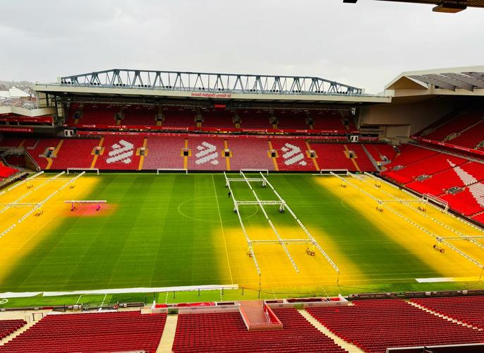 对手主帅：我想选梅西是第一人！只要他没退役就是最强的！（对手主帅：梅西是我心中的第一人，只要未退役他就是最强！）