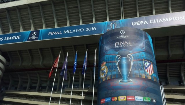 亚冠精英联赛：上海海港知耻后勇，首尔FC脸都不要了（亚冠精英联赛：上海海港强势反弹，首尔FC陷入争议）