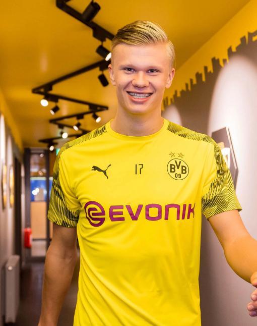 勒伯夫：迈尼昂是切尔西需要的，就像他们需要弟媳一样（勒伯夫：切尔西同样需要迈尼昂，正如他们需要蒂亚戈-席尔瓦）