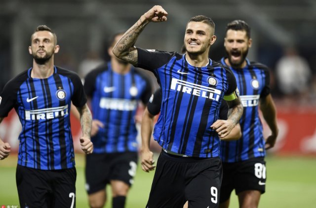 记者：尤文准备接受马赛对小维阿的报价，交易很快完成（记者称尤文将同意马赛报价小维阿，转会即将敲定）