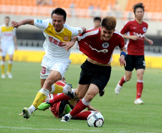 懂球帝12周年120大瞬间决赛：梅西捧大力神杯PK武磊绝平巴萨（懂球帝12周年120大瞬间总决选：梅西捧起大力神杯对阵武磊绝平巴萨）