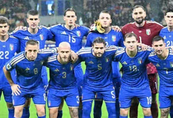 镜报：加纳乔决心去切尔西，这一愿望不取决于雅克松是否转会（镜报：加纳乔决意投奔切尔西，雅克松去留不影响其选择）